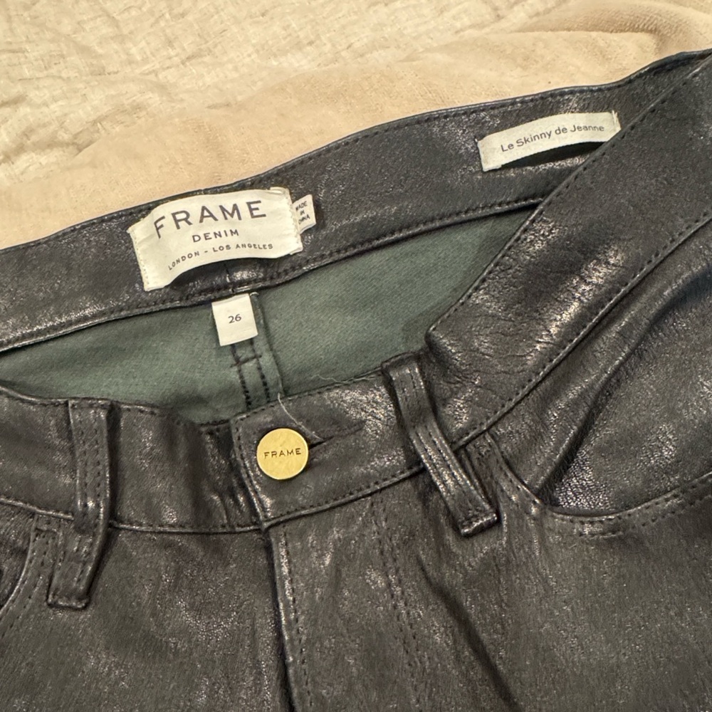 Frame 100% Leather Le Skinny de Jeanne Jeans Size 26 Black Luxury Jeans